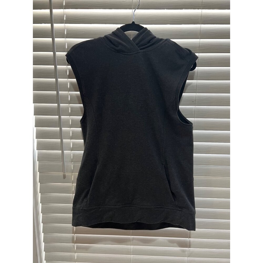 Lululemon Women's‎ Vest - Size 6